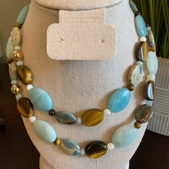 Barse 4-Piece Jewelry Set - Picture 5 of 7